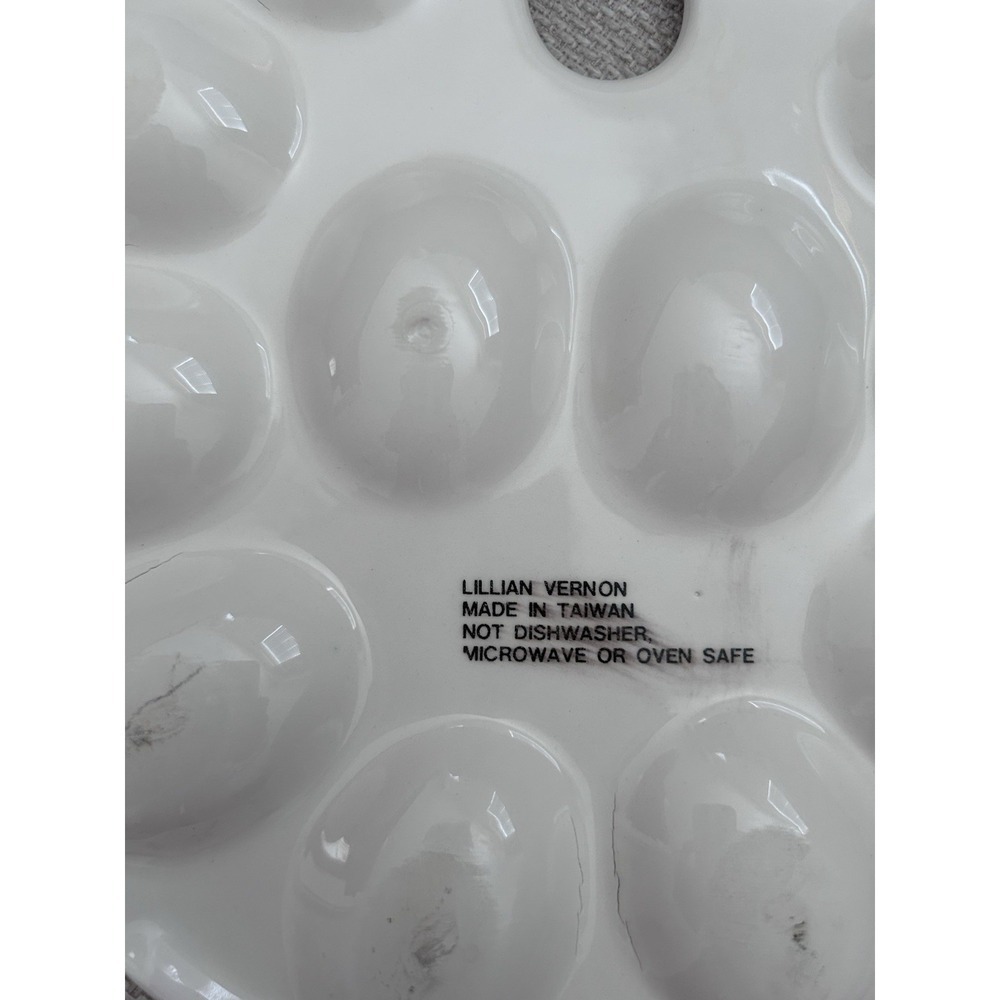 Vintage Egg Plate by Lillian Vernon - Picture 3 of 3
